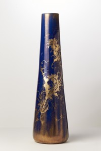 grand vase bleu irisé